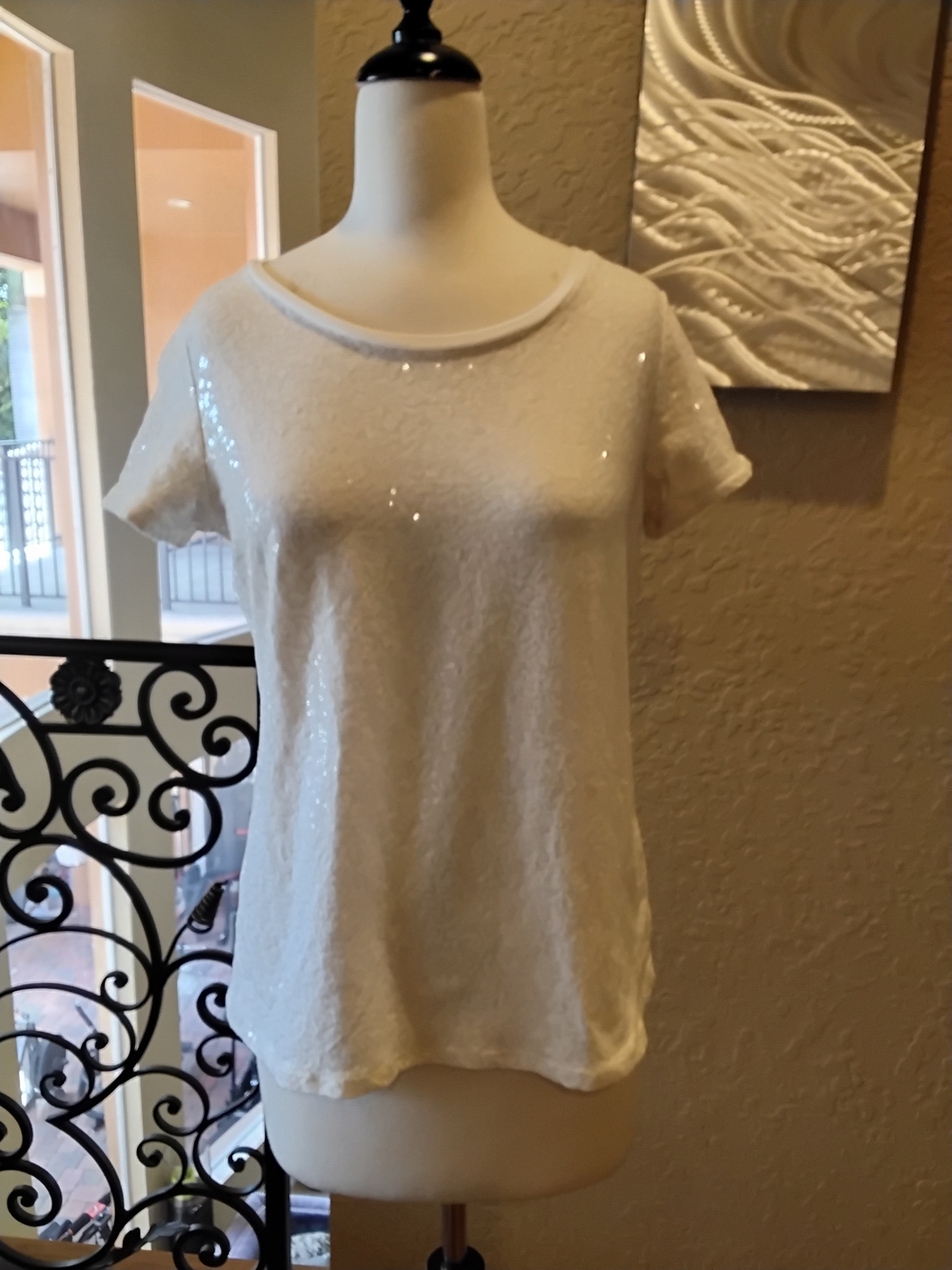 Women’s White Sequin Short Sleeve Scoop Neck Tee